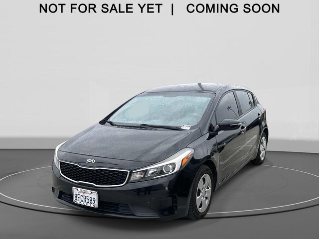 2018 Kia Forte5 LX's photo
