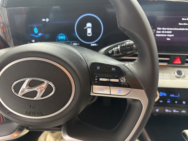 2023 Hyundai Elantra Limited photo 14