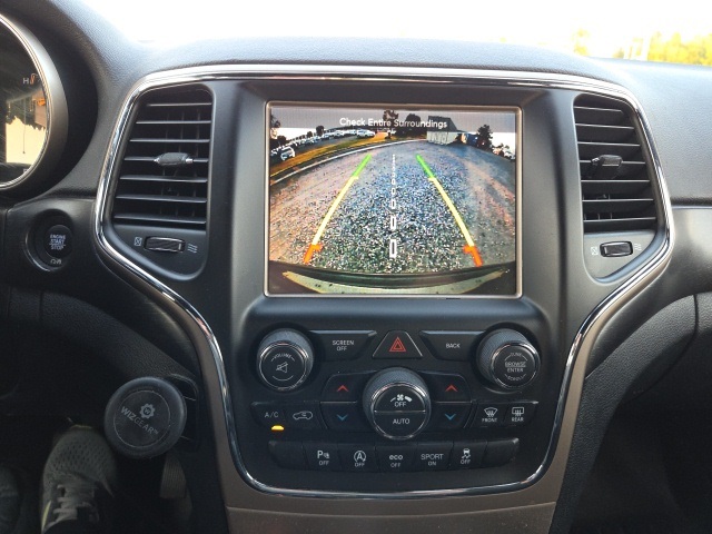 2017 Jeep Grand Cherokee Laredo photo 28