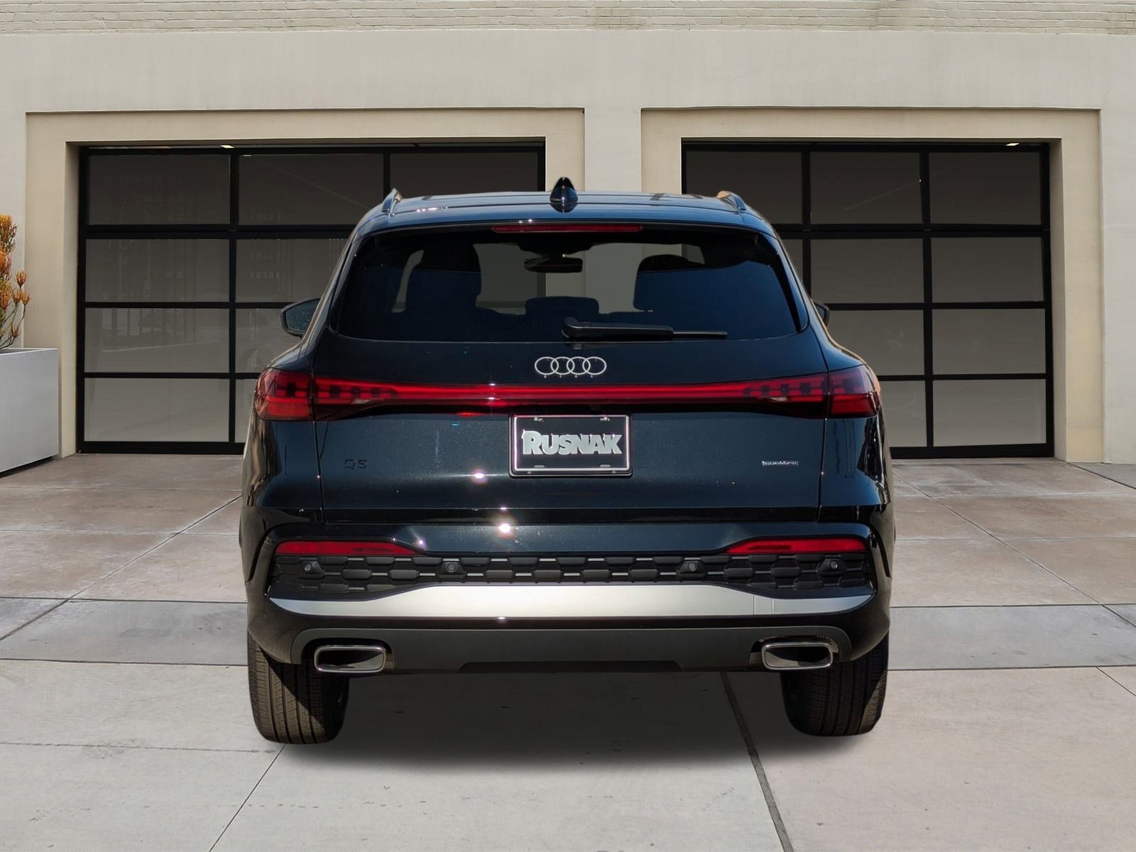 2025 Audi Q5 Premium photo 2
