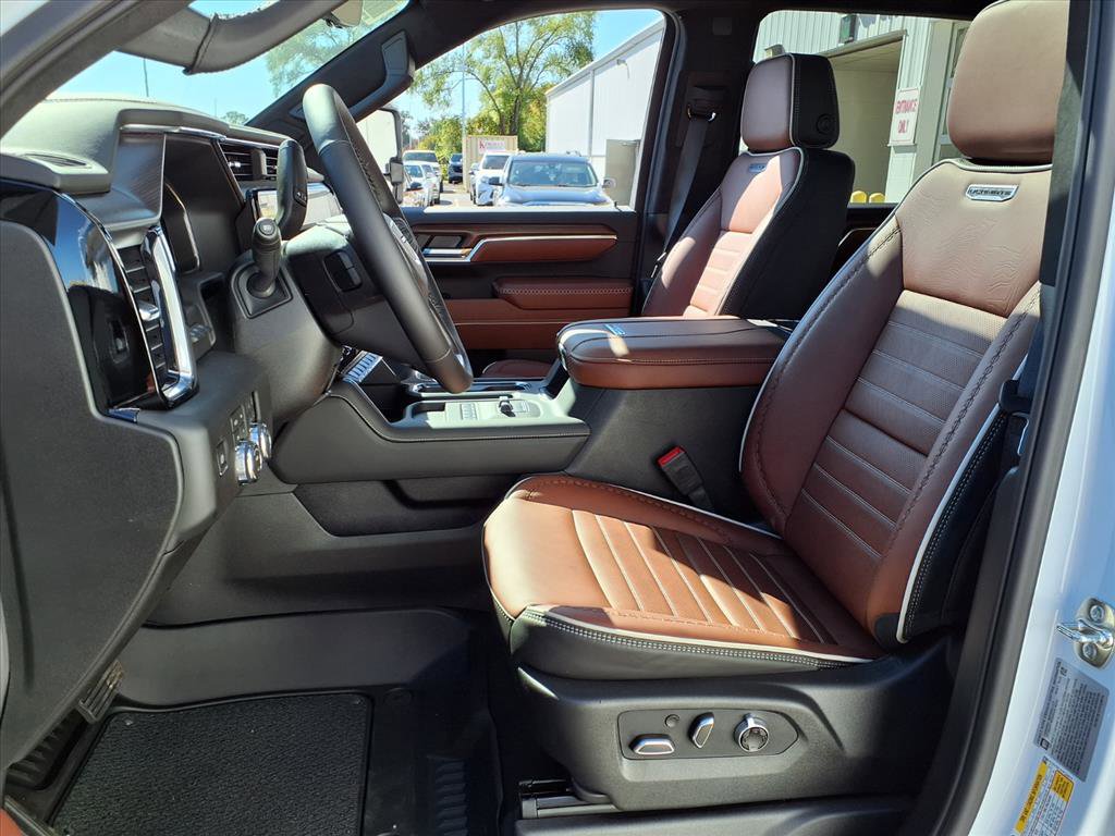 2026 Gmc Sierra 3500 HD Denali Ultimate photo 4