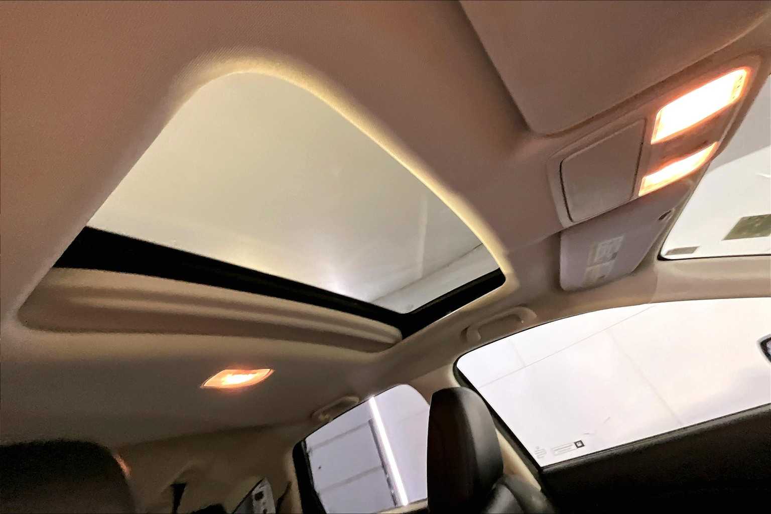 2016 Honda CR-V EX-L photo 13