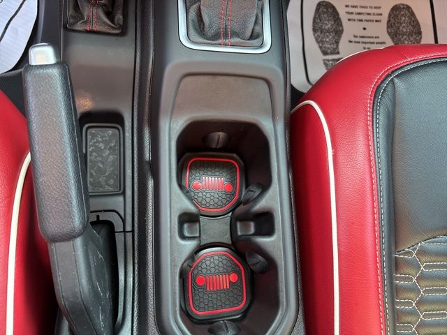 2020 Jeep Gladiator Rubicon photo 24