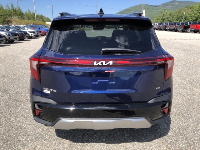 2026 Kia Seltos EX photo 3