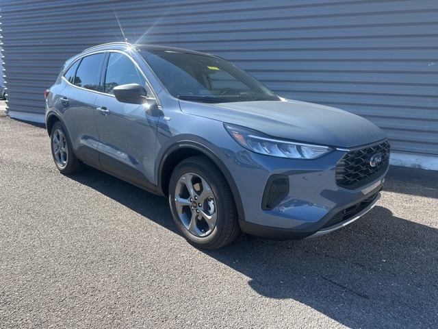 2026 Ford Escape ST-Line's photo
