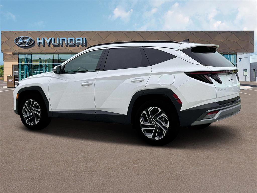 2025 Hyundai Tucson Limited photo 3