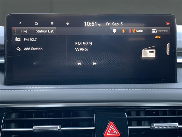 2025 Genesis G70 2.5T photo 27