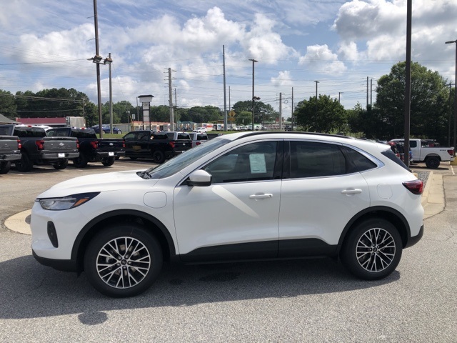 2025 Ford Escape Plug-In Hybrid Base photo 5