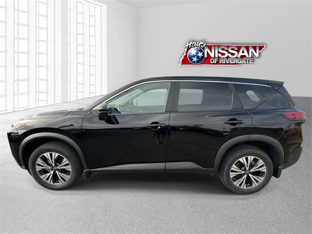 2023 Nissan Rogue SV photo 4