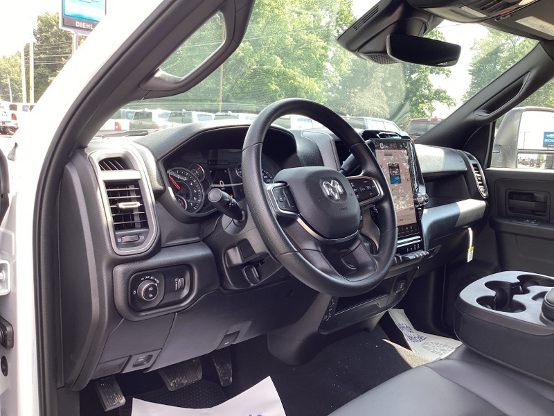 2026 Ram 2500 Tradesman photo 21
