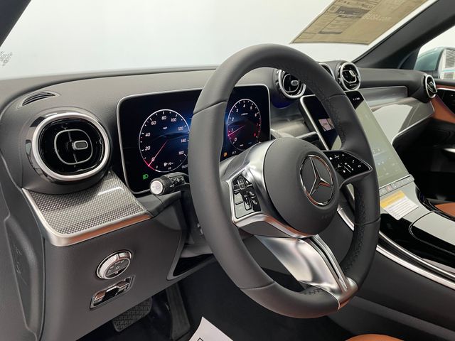 2026 Mercedes Benz GLC 300 photo 26