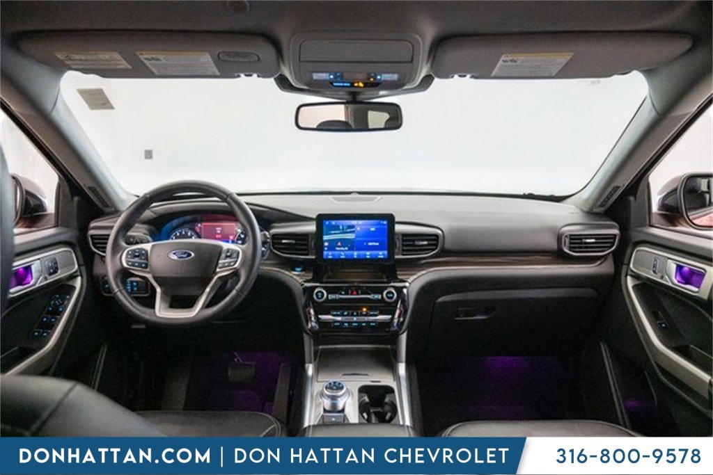 2023 Ford Explorer Limited photo 3