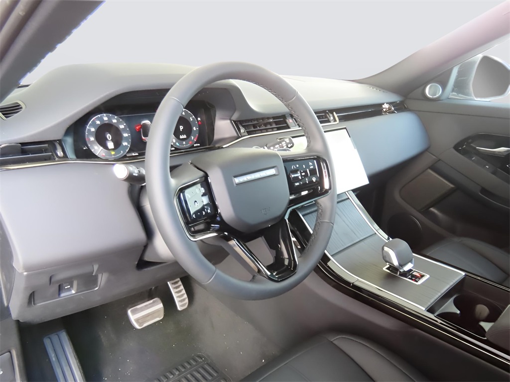 2026 Land Rover Range Rover Evoque Dynamic SE photo 12