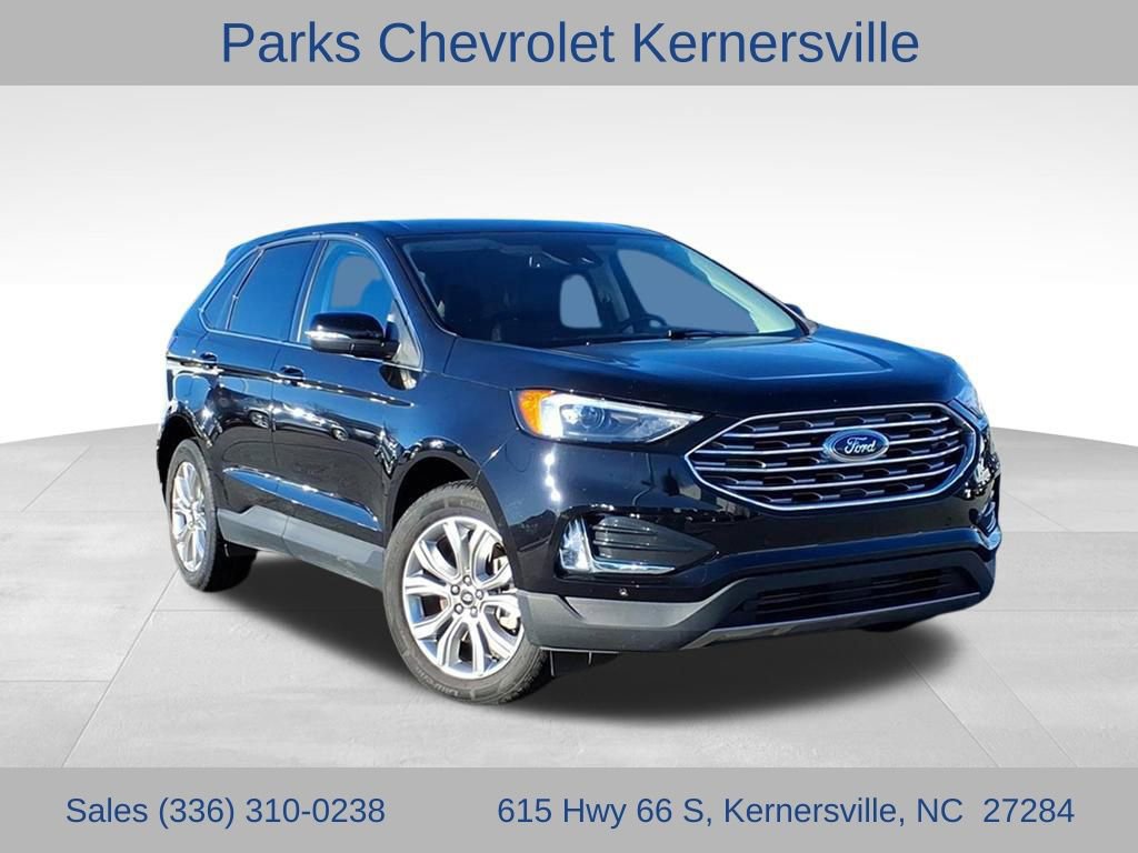 2024 Ford Edge Titanium's photo