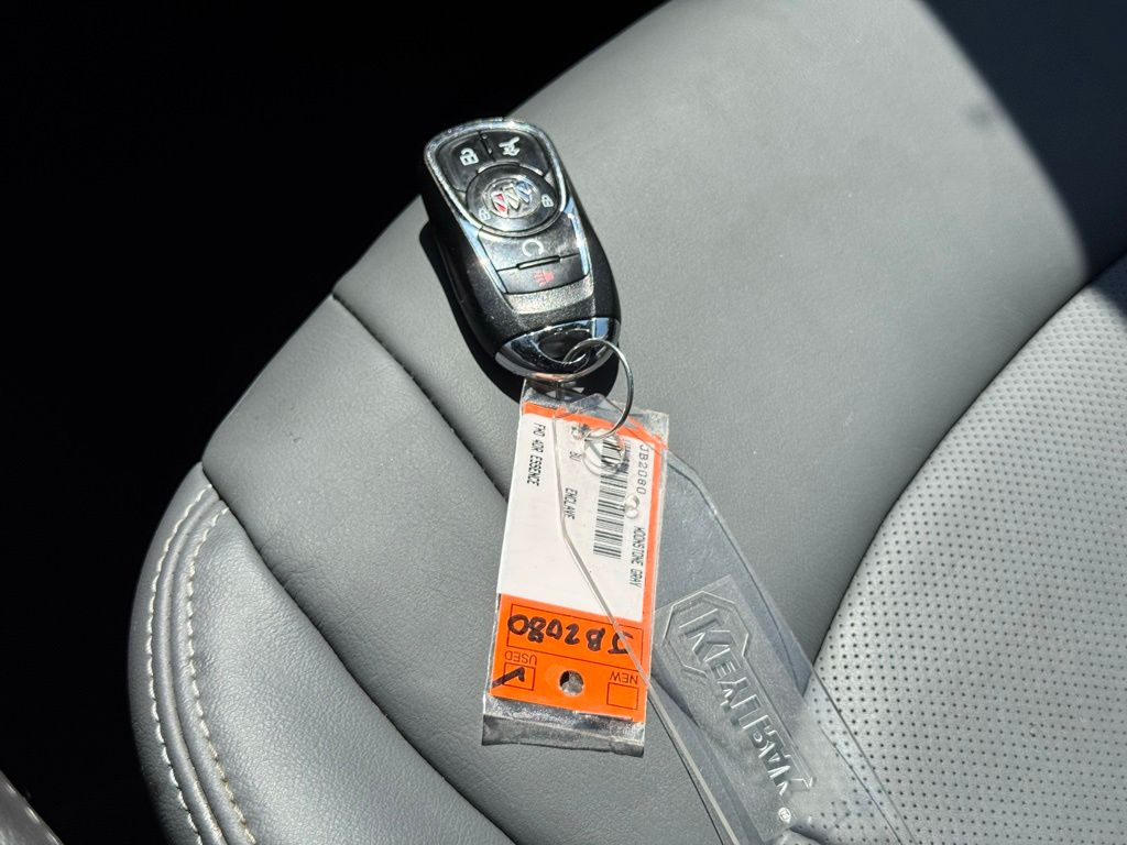 2023 Buick Enclave Essence photo 35