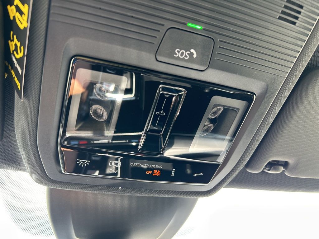 2025 Volkswagen Golf GTI SE photo 31