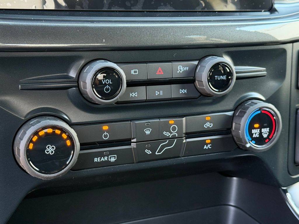 2025 Ford F-150 STX photo 10