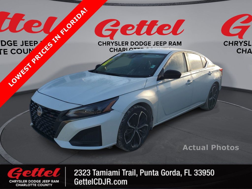 2023 Nissan Altima 2.5 SR