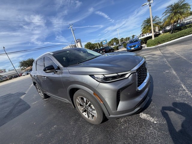 2023 INFINITI QX60 LUXE's photo