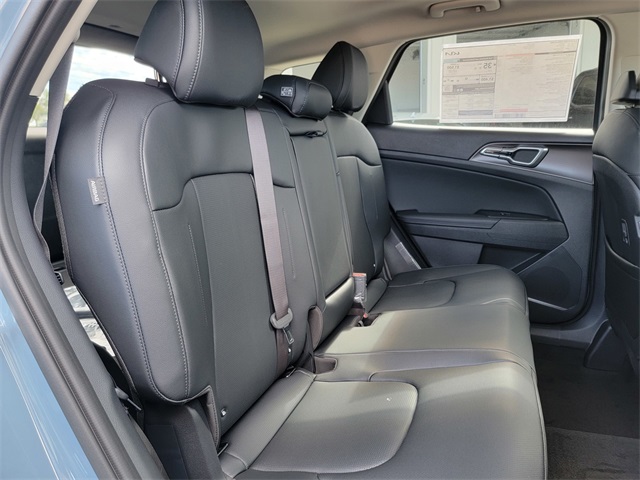 2026 Kia Sportage Hybrid EX photo 15