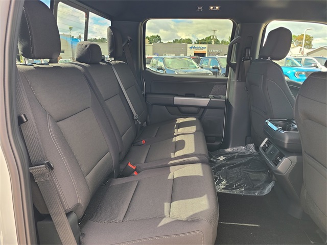 2025 Ford F-150 XLT photo 14
