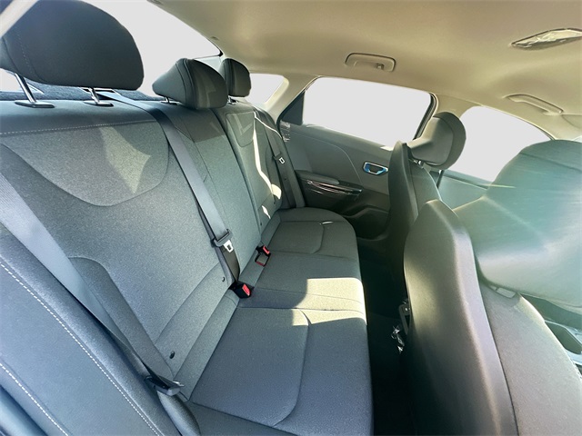 2025 Kia K4 LXS photo 20