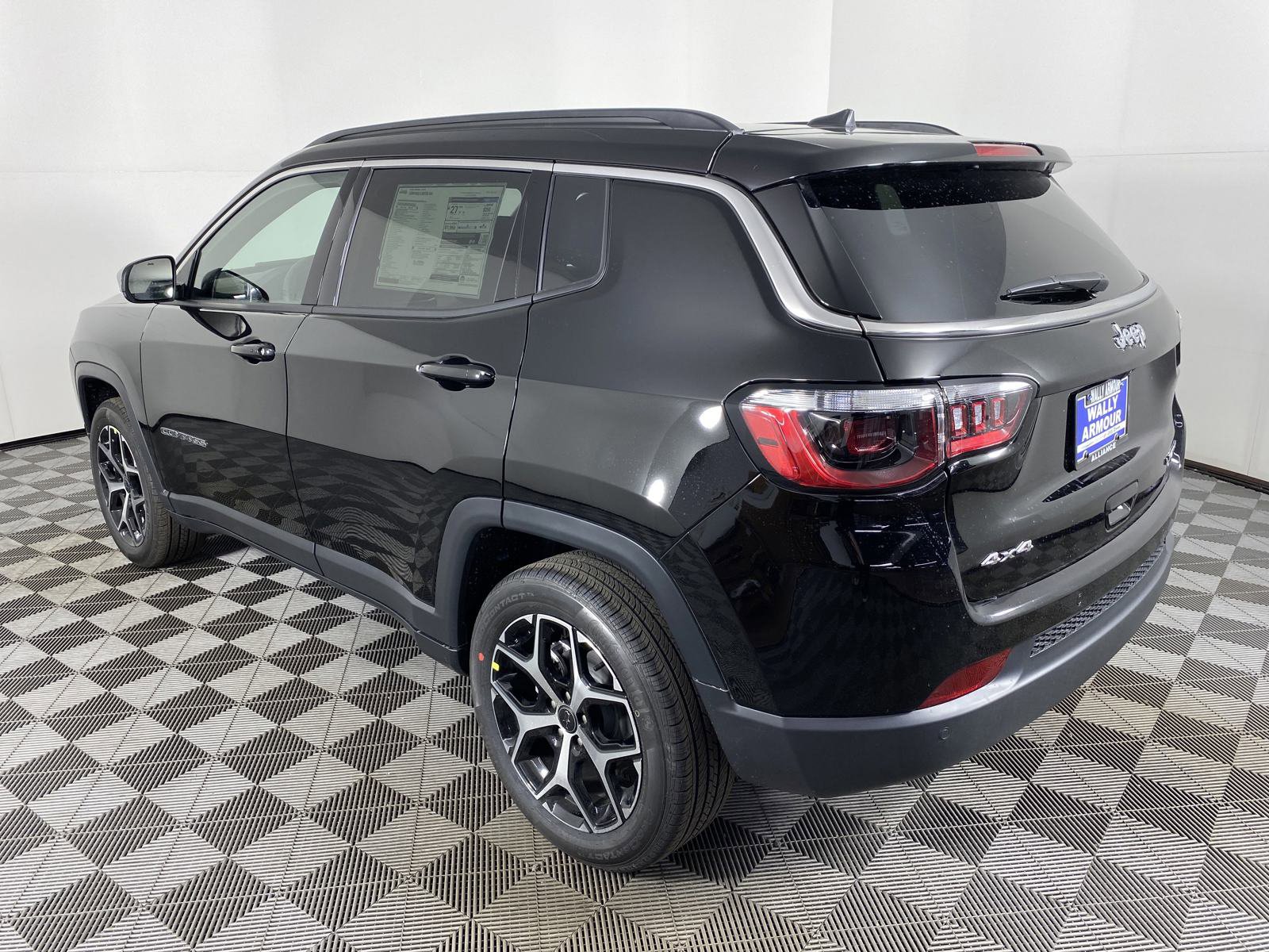 2025 Jeep Compass Limited photo 2