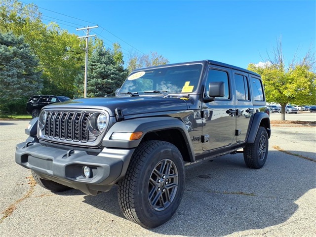 2024 Jeep Wrangler Sport S photo 3