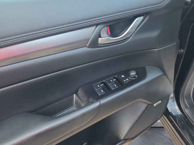 2019 Mazda CX-5 Touring photo 12