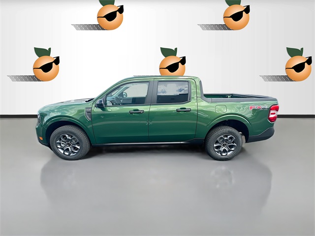 2025 Ford Maverick XLT photo 2