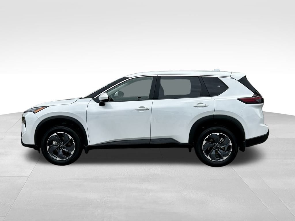 2026 Nissan Rogue SV photo 2