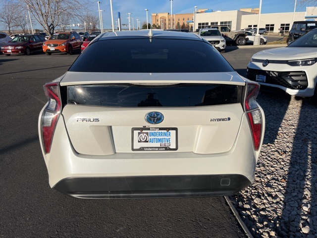2017 Toyota Prius One photo 4