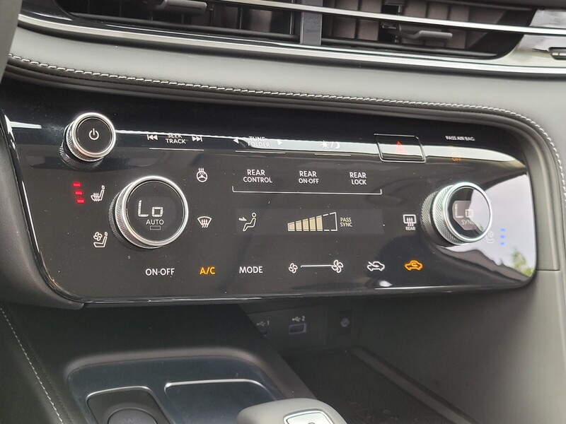 2024 Infiniti QX60 Luxe photo 21