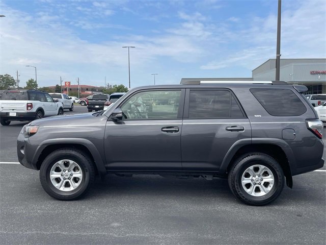 2022 Toyota 4Runner SR5 Premium photo 6