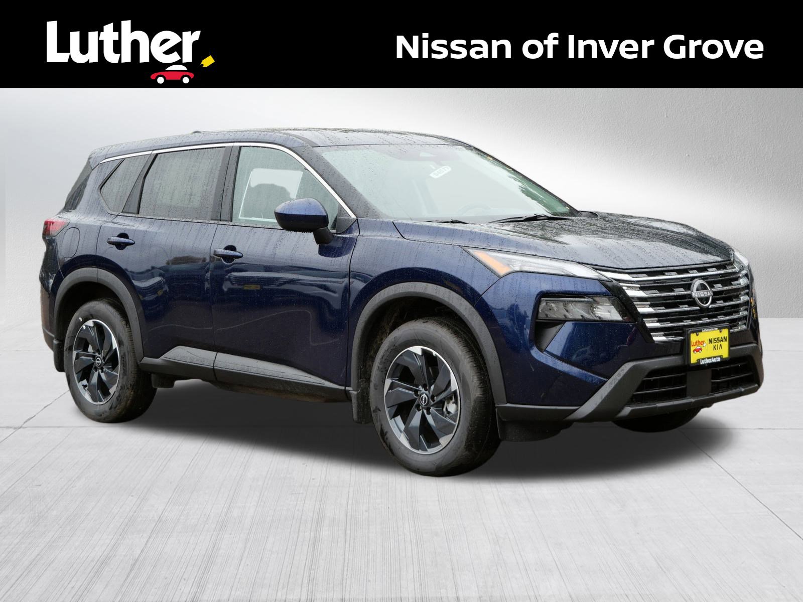 2026 Nissan Rogue SV's photo