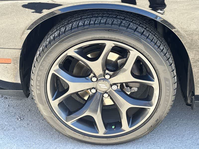 2020 Dodge Challenger SXT photo 12