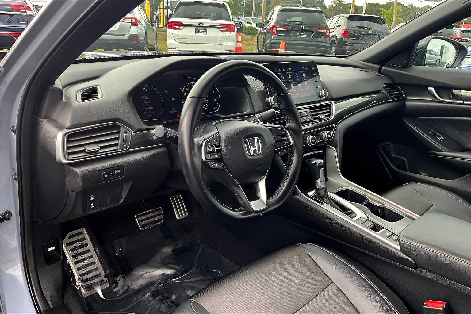 2022 Honda Accord Sport photo 16