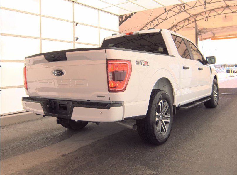 2023 Ford F-150 XL photo 2