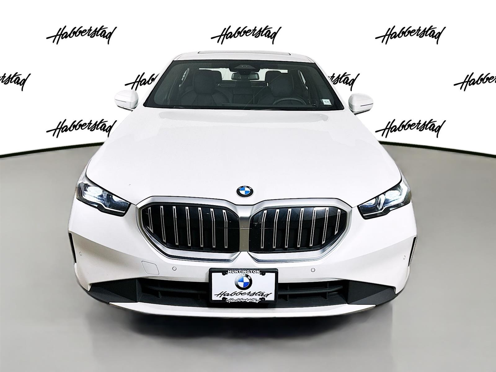 2024 Bmw 530i xDrive photo 2