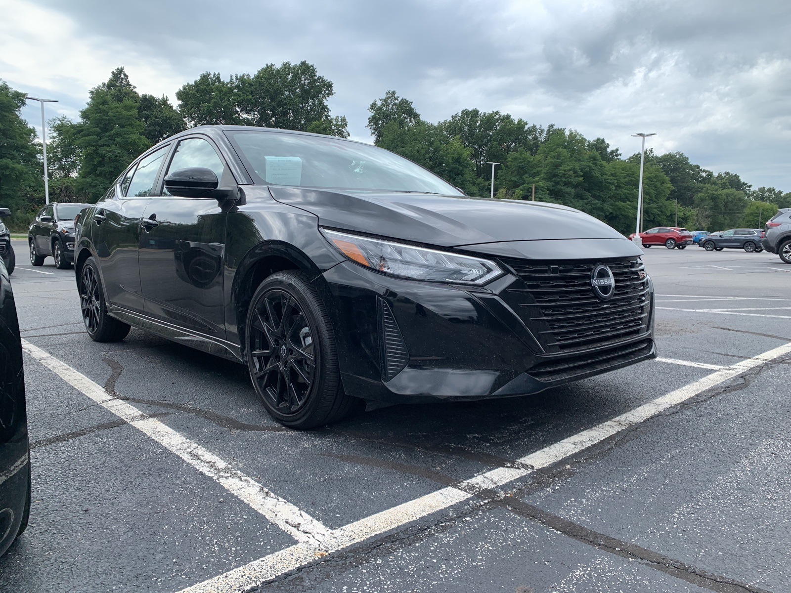 2025 Nissan Sentra SR photo 3