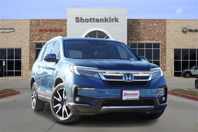 2021 Honda Pilot Elite's photo