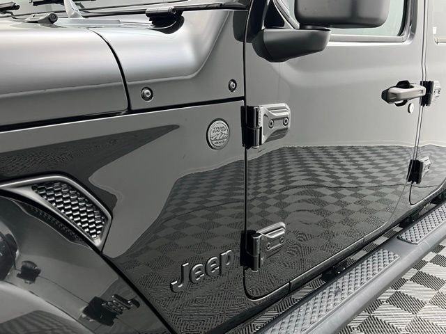 2023 Jeep Gladiator Sport photo 4