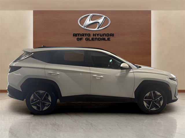 2025 Hyundai Tucson Hybrid SEL Convenience photo 6