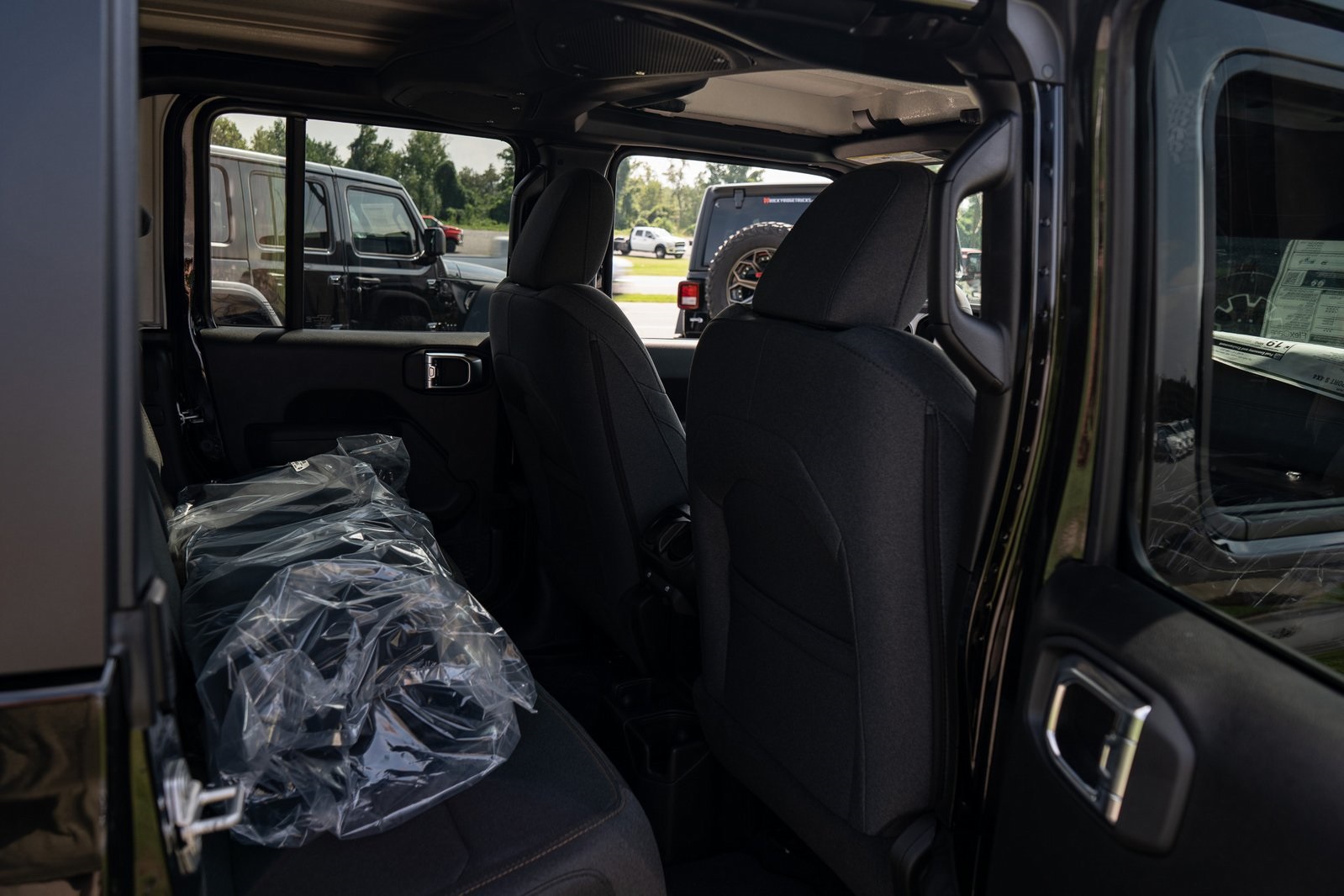 2025 Jeep Gladiator Sport photo 20