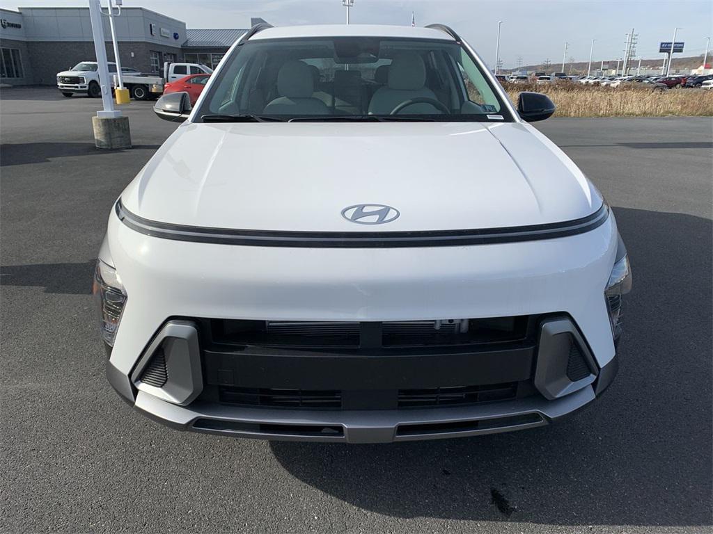 2026 Hyundai Kona SEL photo 3