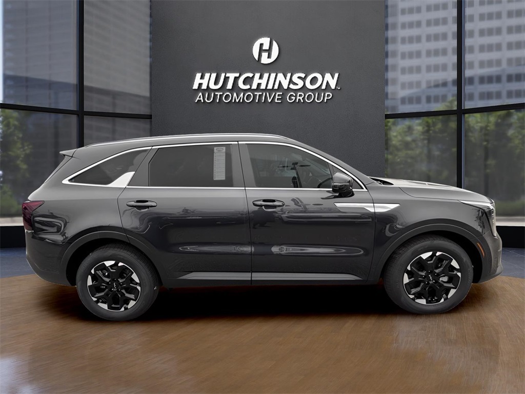 2025 Kia Sorento S photo 9