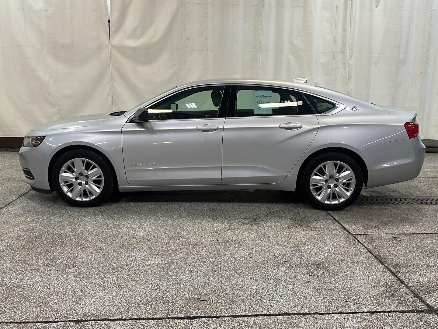 Used 2018 Chevrolet Impala 1FL with VIN 2G11X5S35J9123958 for sale in Waconia, Minnesota