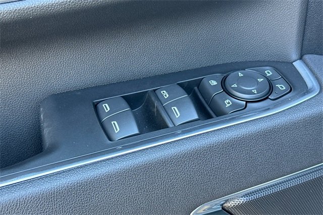 2025 Chevrolet Silverado 2500HD LT photo 12
