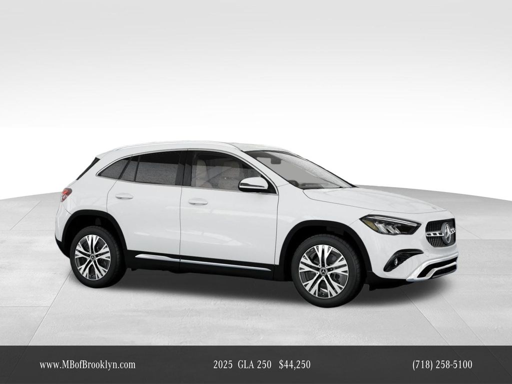 2025 Mercedes Benz GLA 250 4MATIC photo 12