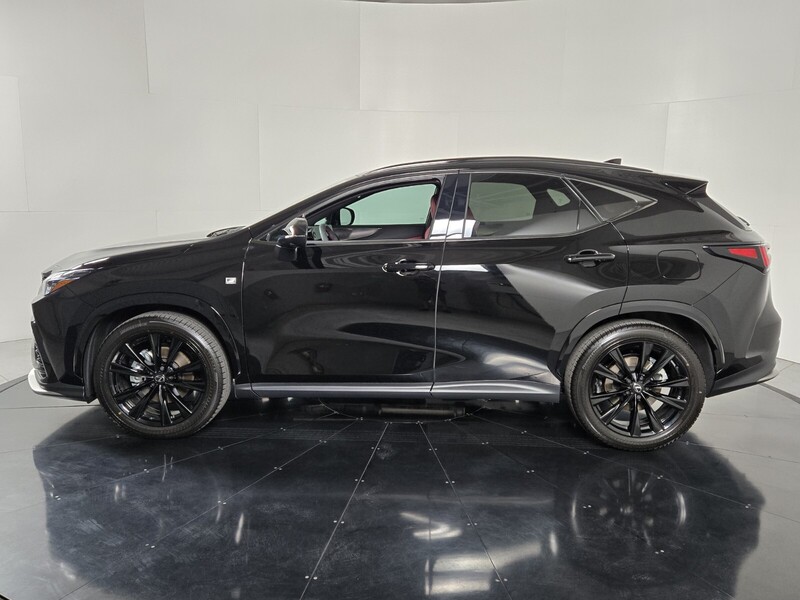 2025 Lexus NX 350 F SPORT Handling AWD photo 2